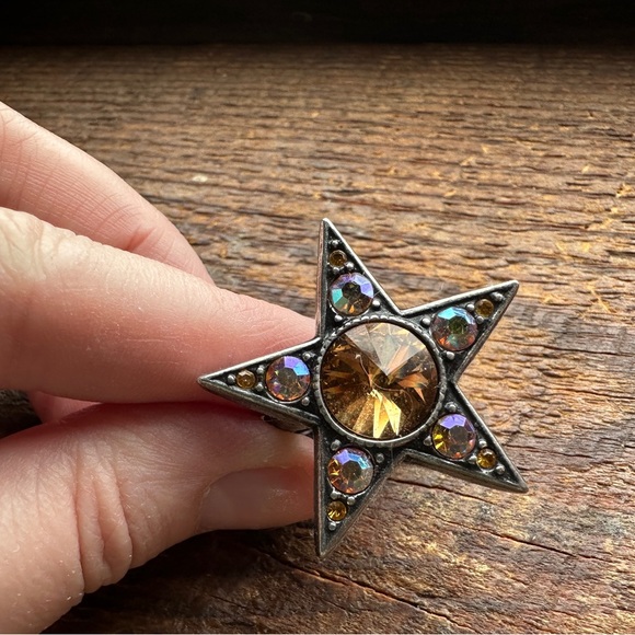 Martha Rotten Adjustable Star Ring - Picture 3 of 5